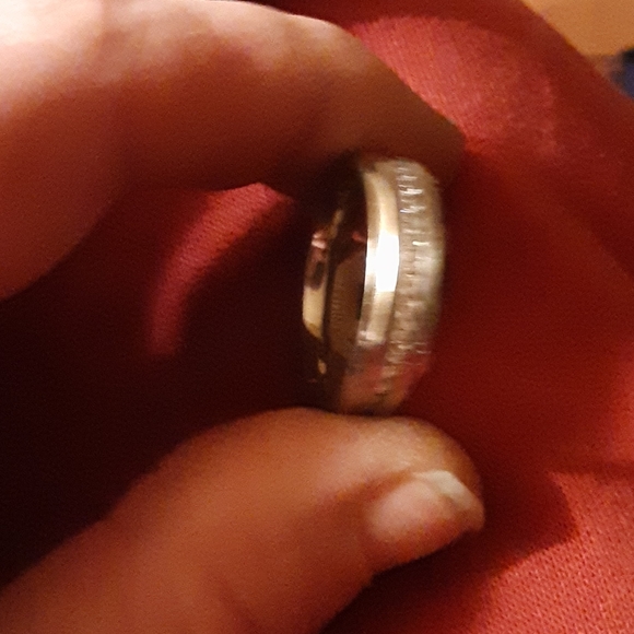 Titanium ring - Picture 2 of 3